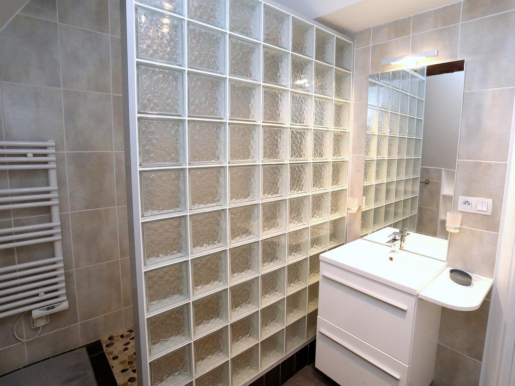 Folk Loft Apartment Annecy Bagian luar foto
