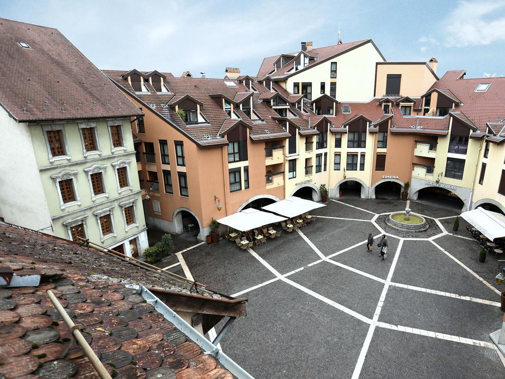 Folk Loft Apartment Annecy Bagian luar foto